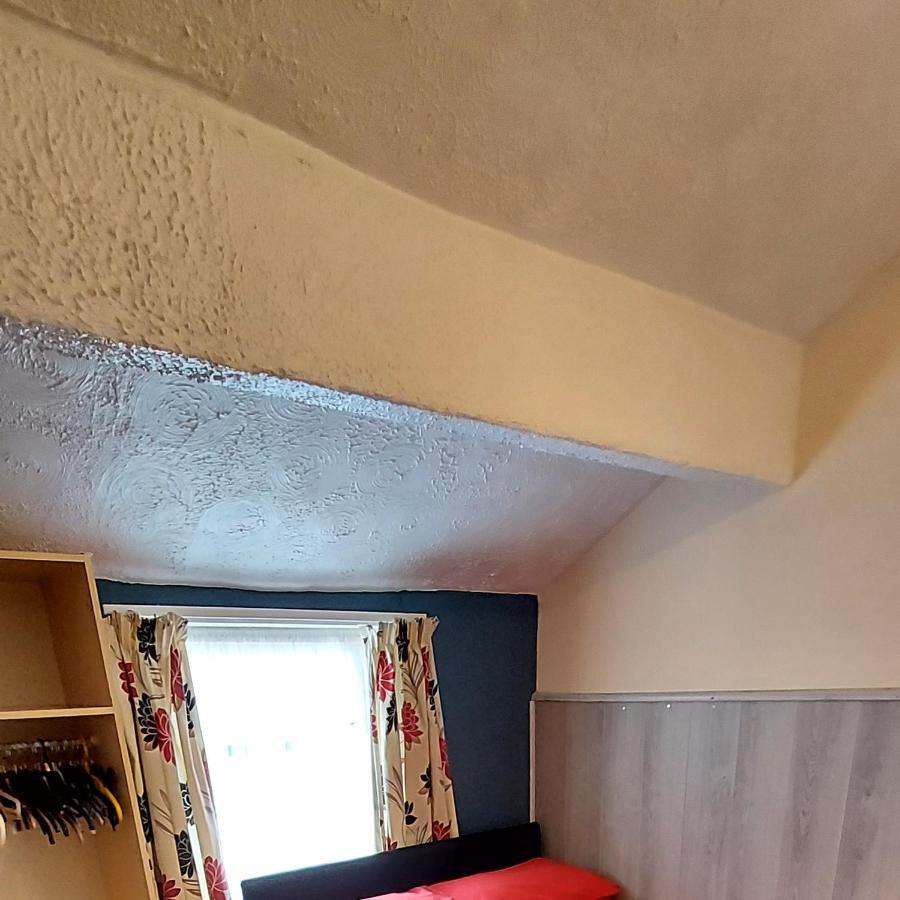 The Rhyl Bed & Breakfast Blackpool Oda fotoğraf